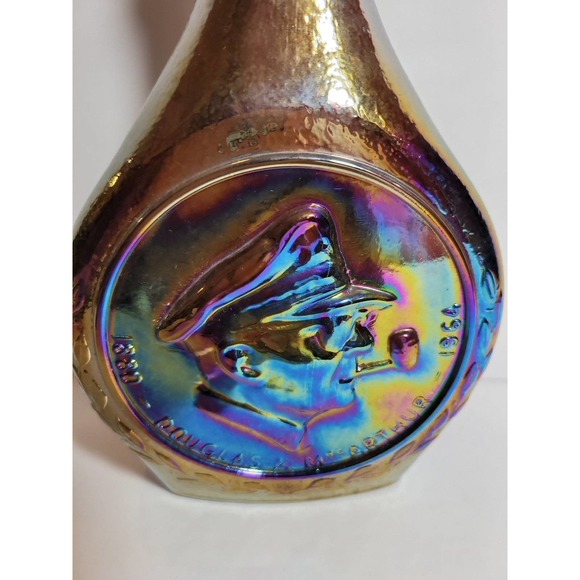 Wheaton Vintage General Douglas MacArthur Carnival Glass Decanter/bottle - Picture 1 of 4